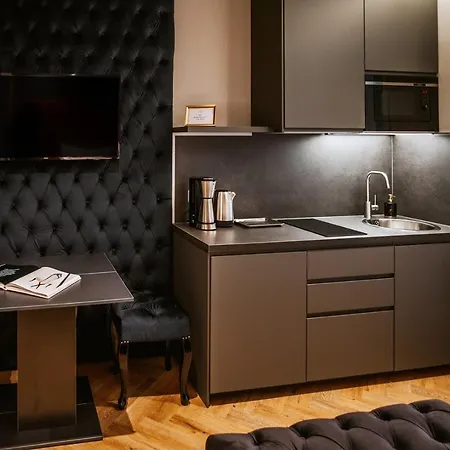 Apartmán B - Boutique - Private Parking Lublaň