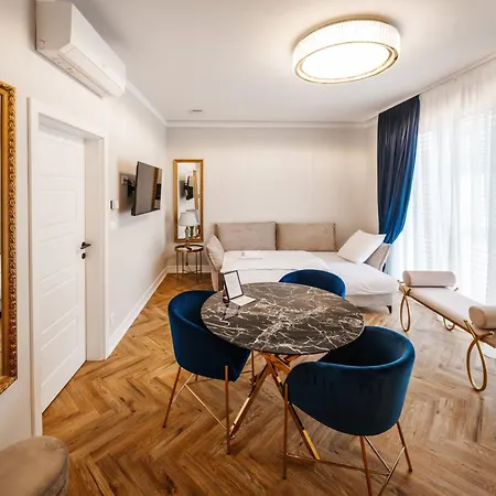 B - Boutique - Private Parking Apartma Ljubljana