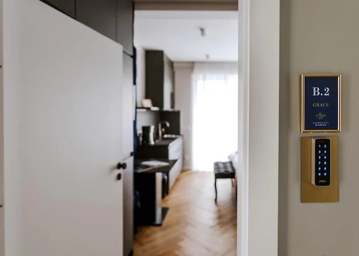 Bresidence With Free Private Parking *