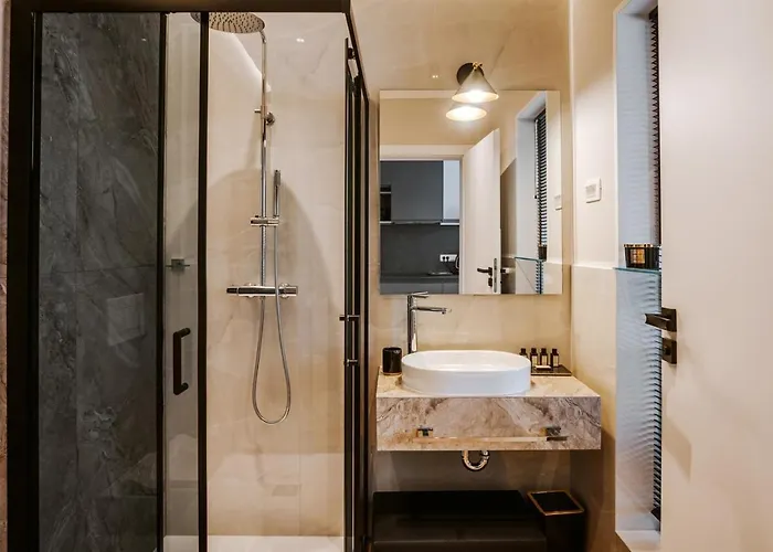 Bresidence With Free Private Parking